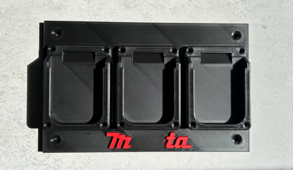 Soporte para baterías 18V de Makita
